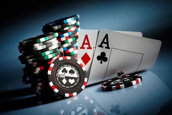 soni Aviator app interface showing live blackjack table and player controls